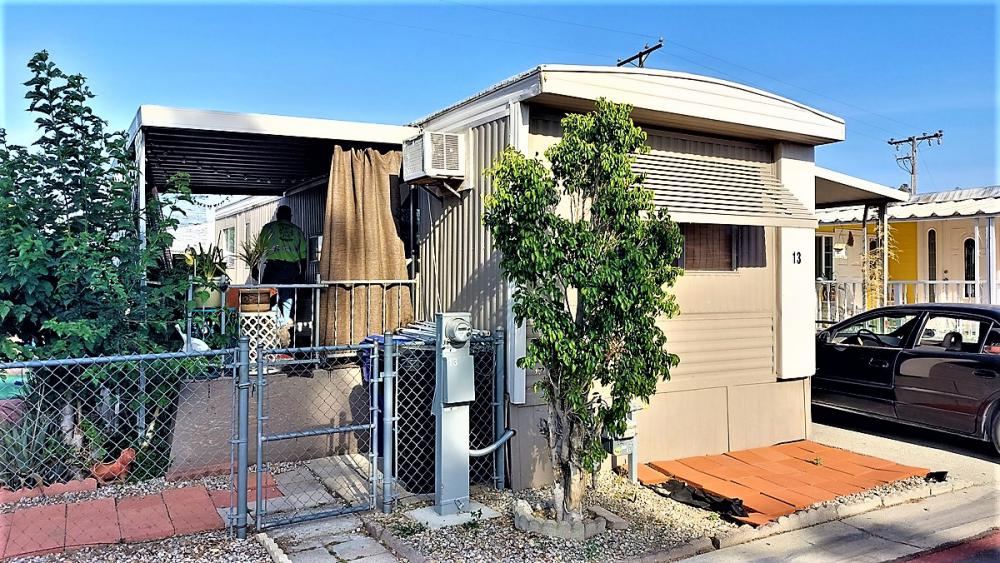 Manufactured Homes & Mobile Homes in Fontana